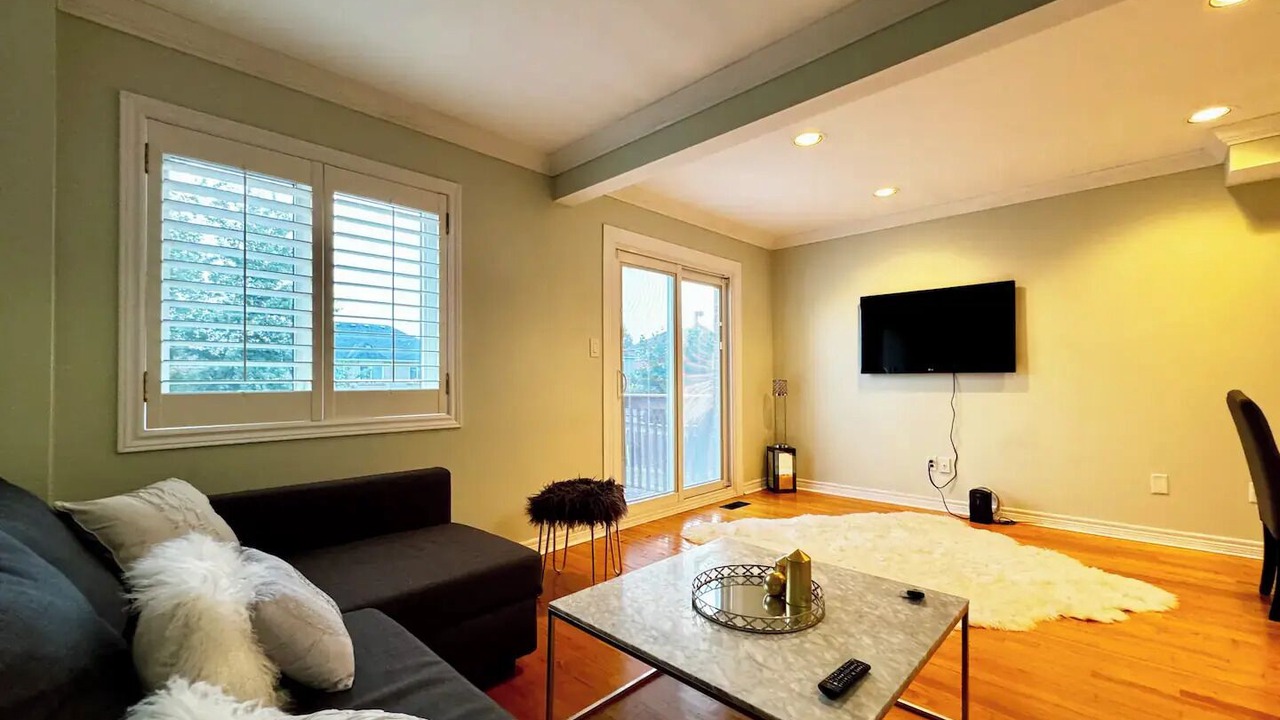Photo of Livingroom in Vaughan