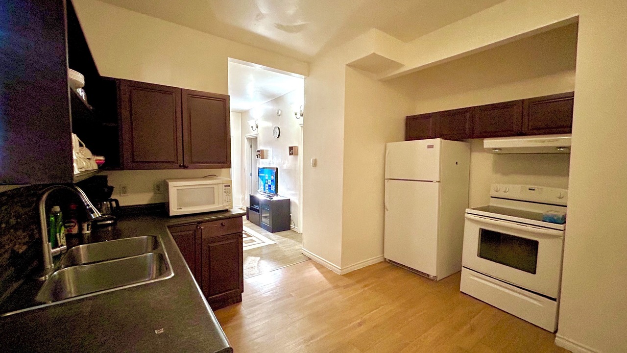 Photo of Kitchen in St. James