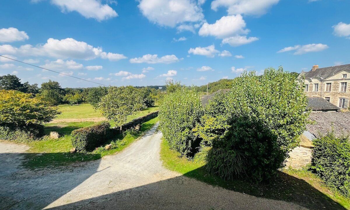 Photo of Outdoor in Avrille