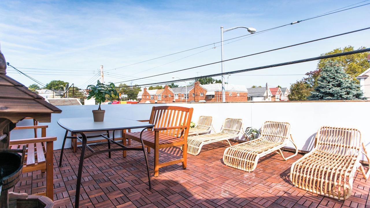 Photo of Outdoor in East Flushing