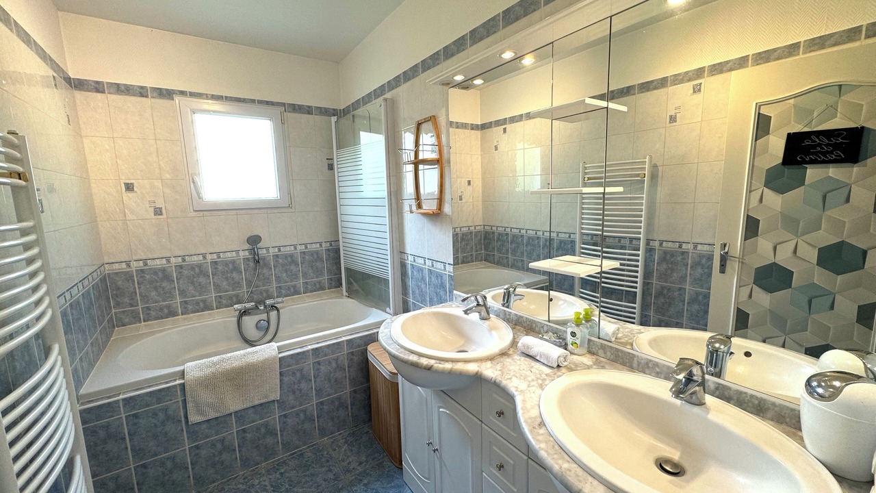 Photo of Bathroom in Le Pin-au-Haras