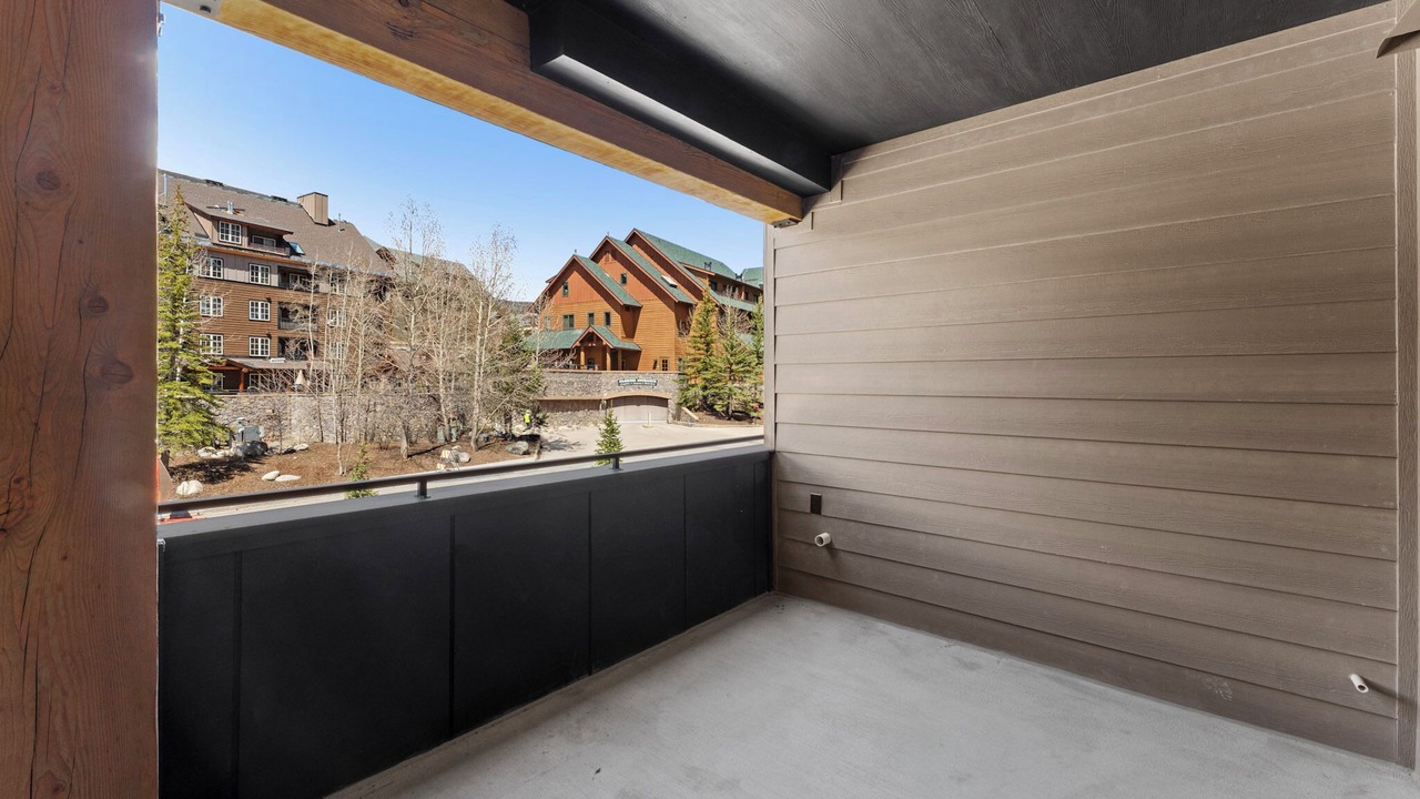 Photo of Outdoor in River Run
