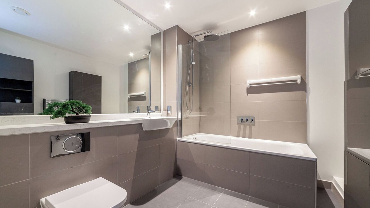 Photo of Patio Balcony in Brent