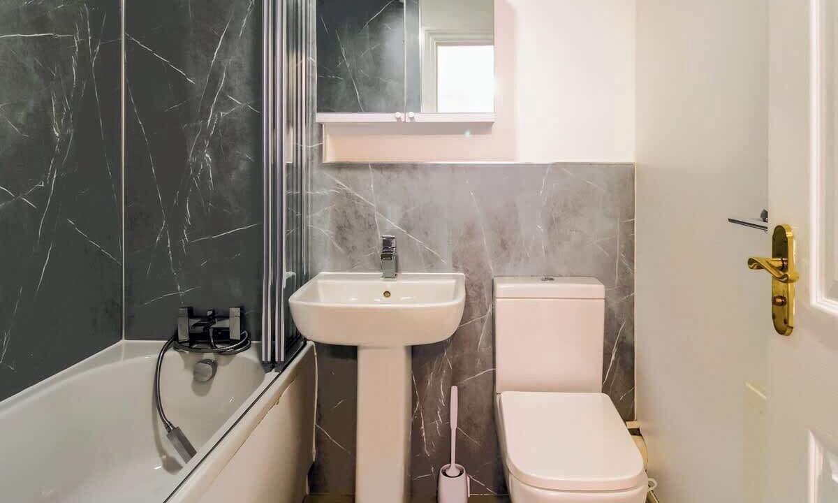 Photo of Others in Milton Malsor