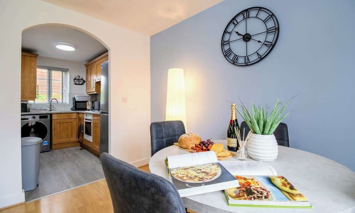 Photo of Others in Milton Malsor