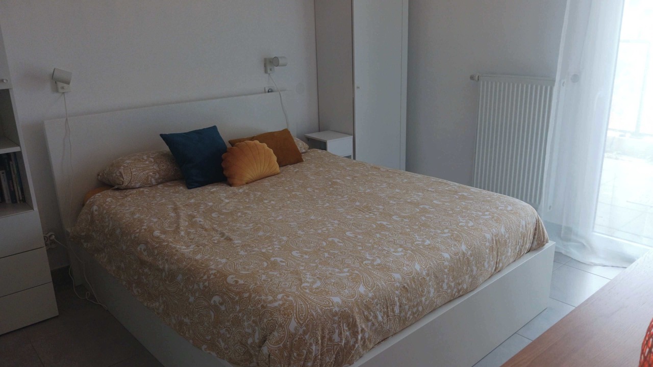 Photo of Others in Le Cres