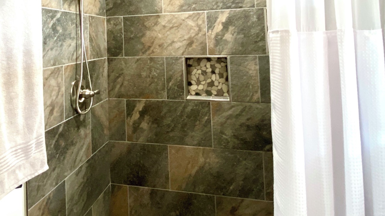 Photo of Bathroom in Candler