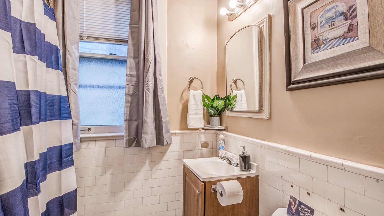 Photo of Bathroom in Evergreen