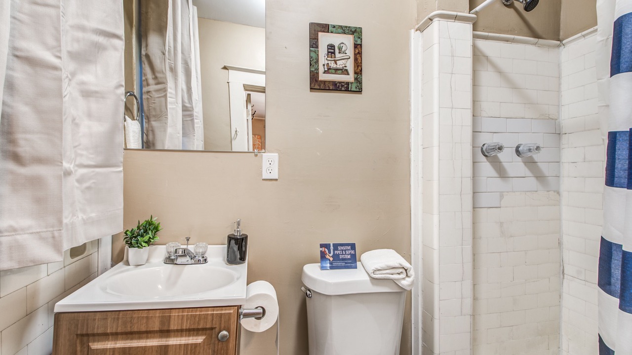 Photo of Bathroom in Evergreen