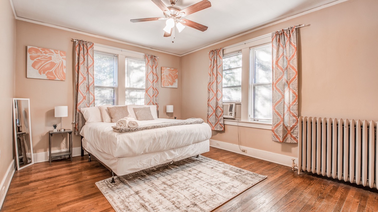 Photo of Bedroom in Evergreen