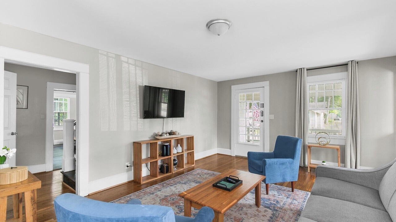 Photo of Livingroom in Birmingham