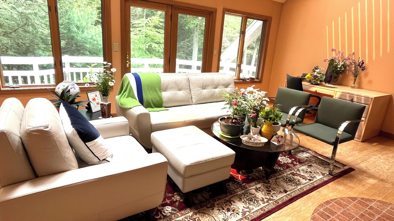 Photo of Livingroom in Harwinton