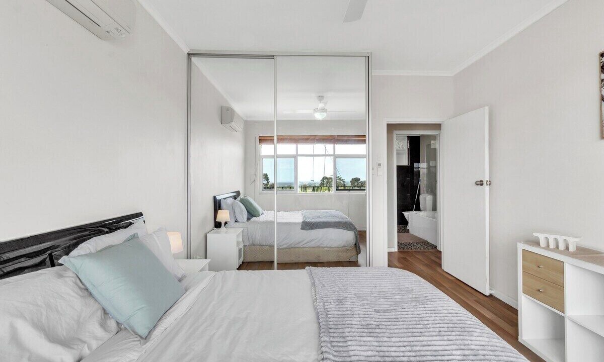 Photo of Others in Burnside