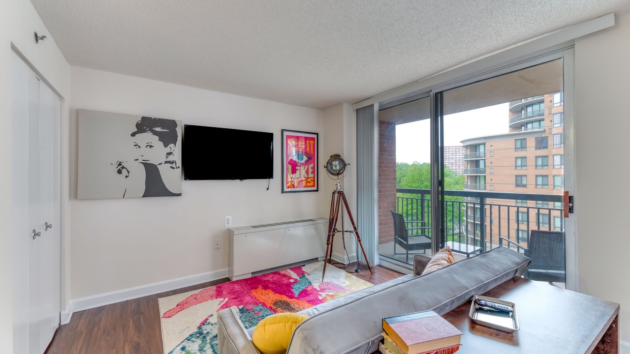 Photo of Livingroom in Aurora Highlands