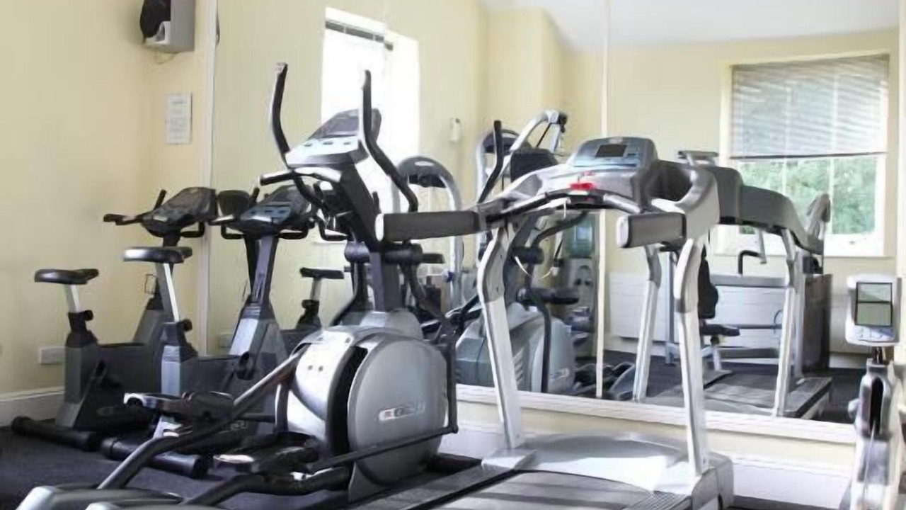 Photo of Others in Par