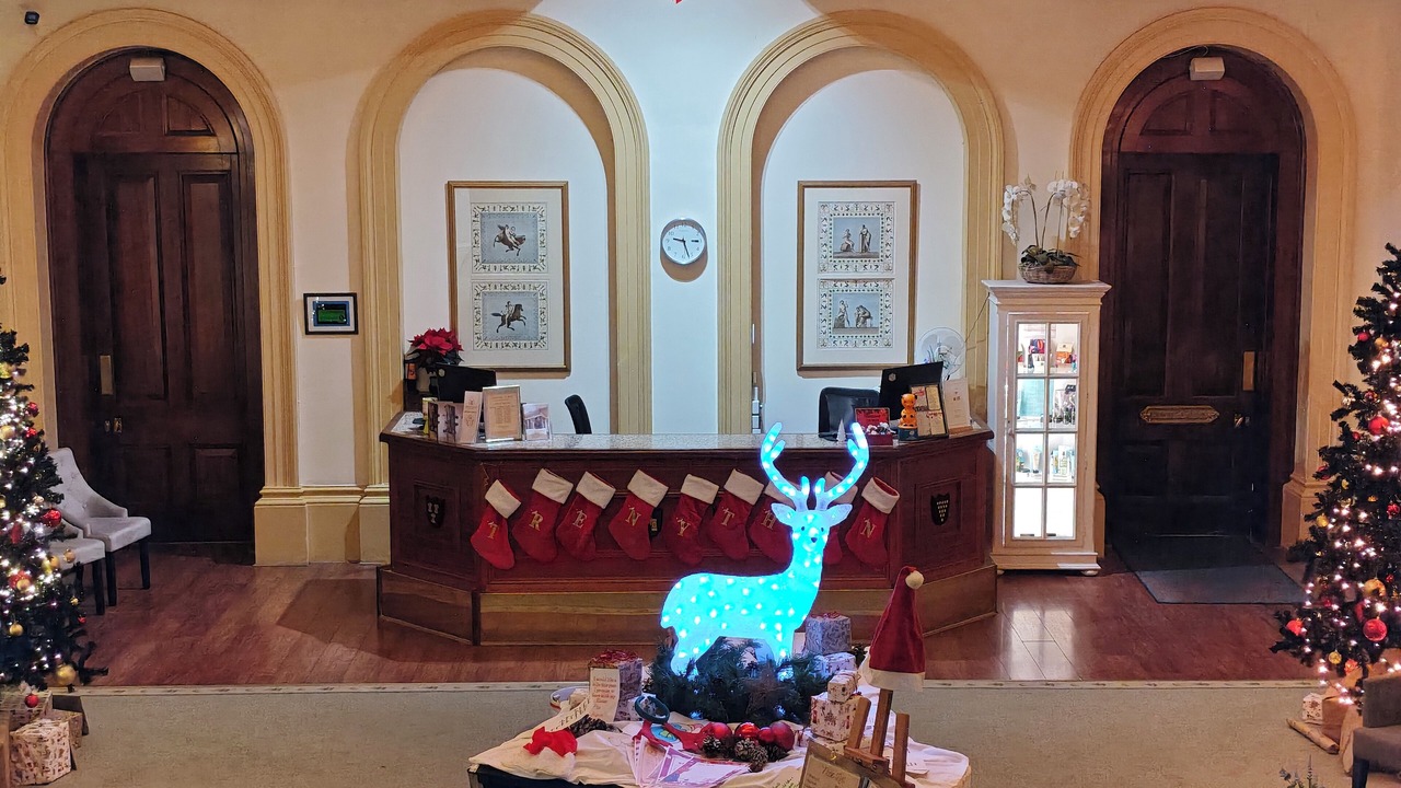 Photo of Others in Par