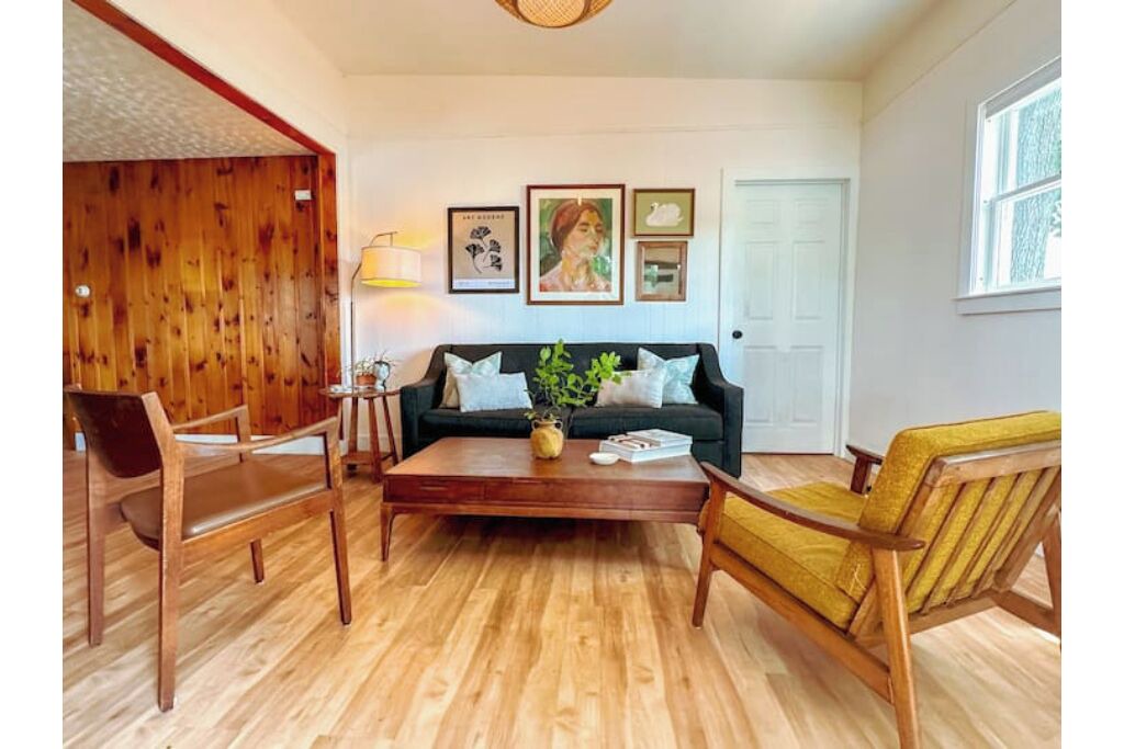 Photo of Others in Orange