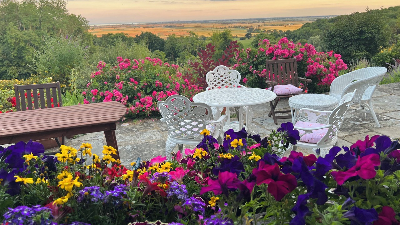 Photo of Outdoor in Aldington