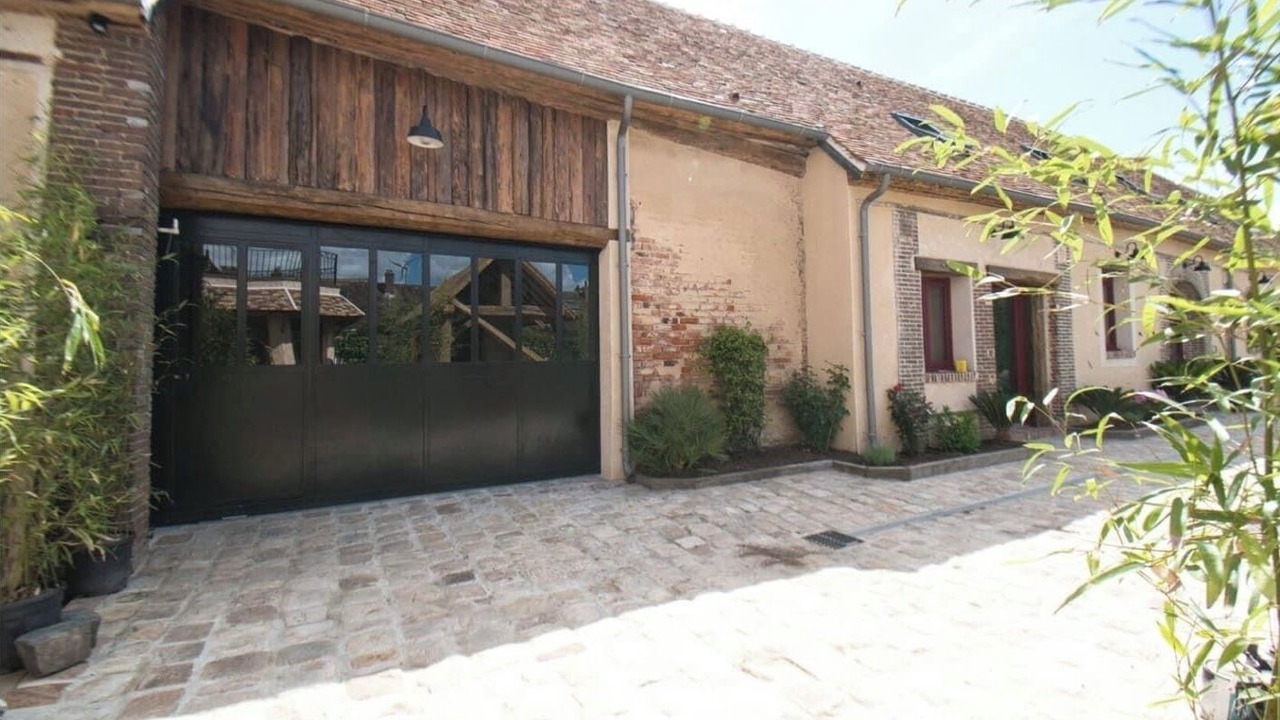 Photo of Outdoor in Broue