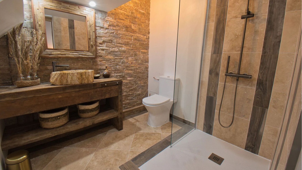 Photo of Bathroom in Broue