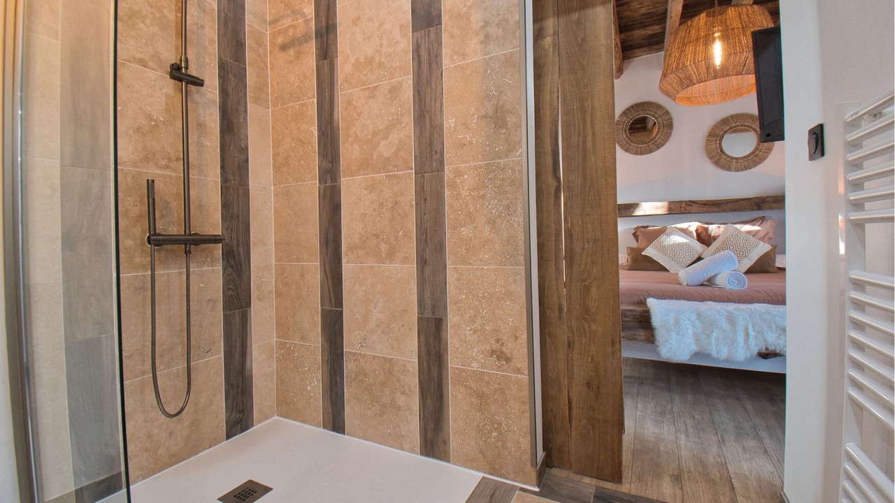 Photo of Bathroom in Broue