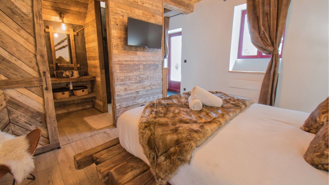 Photo of Others in Broue