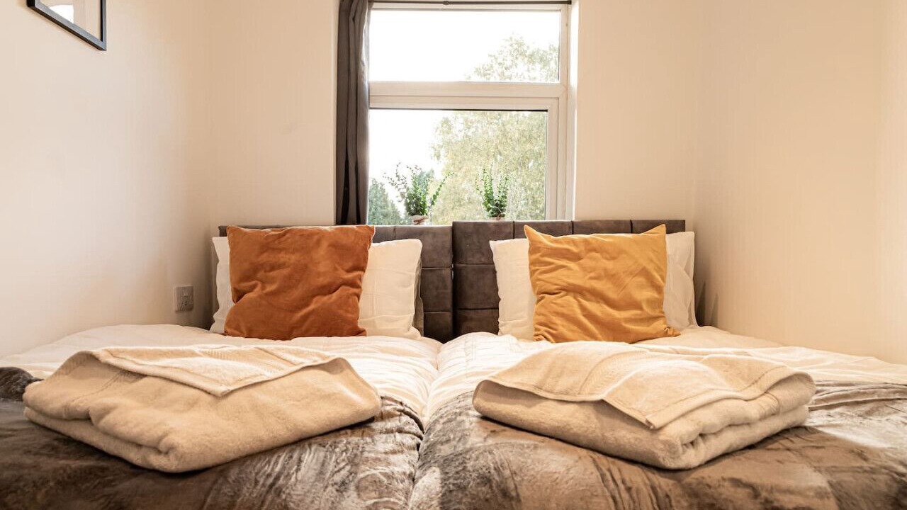 Photo of Others in Wroxton