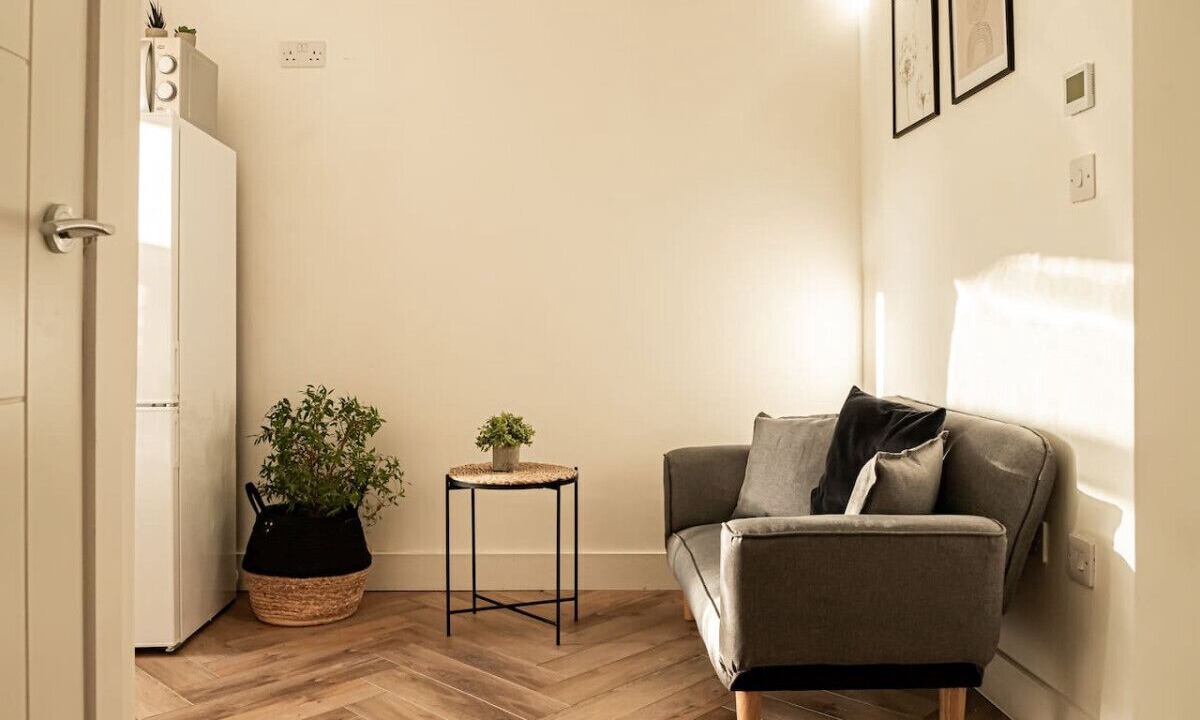 Photo of Others in Wroxton