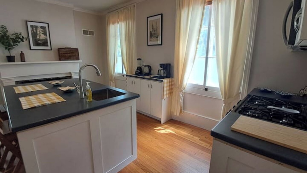 Photo of Kitchen in Green Island