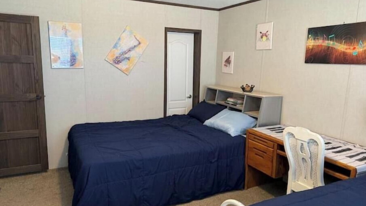 Photo of Bedroom in Maljamar