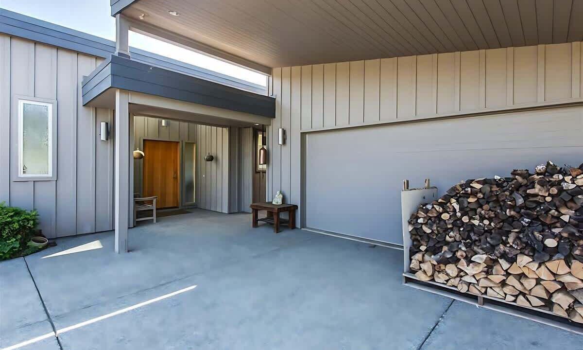 Photo of Patio Balcony in Sequim