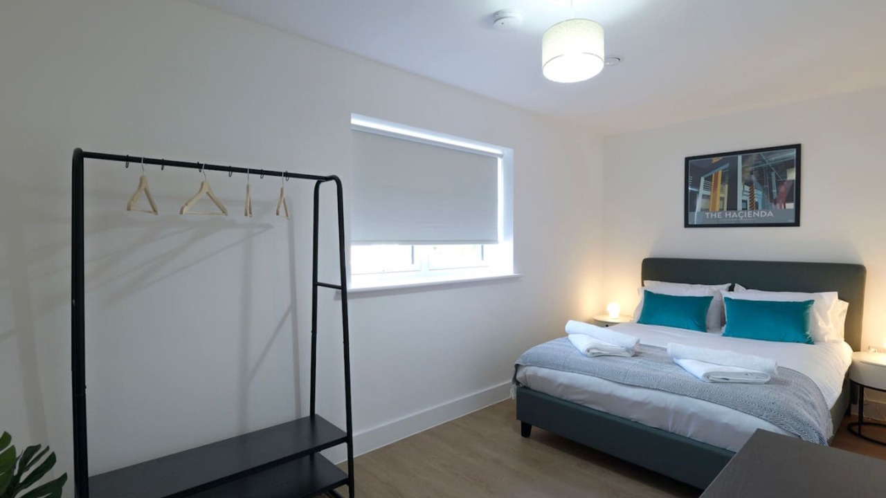 Photo of Others in Cheadle