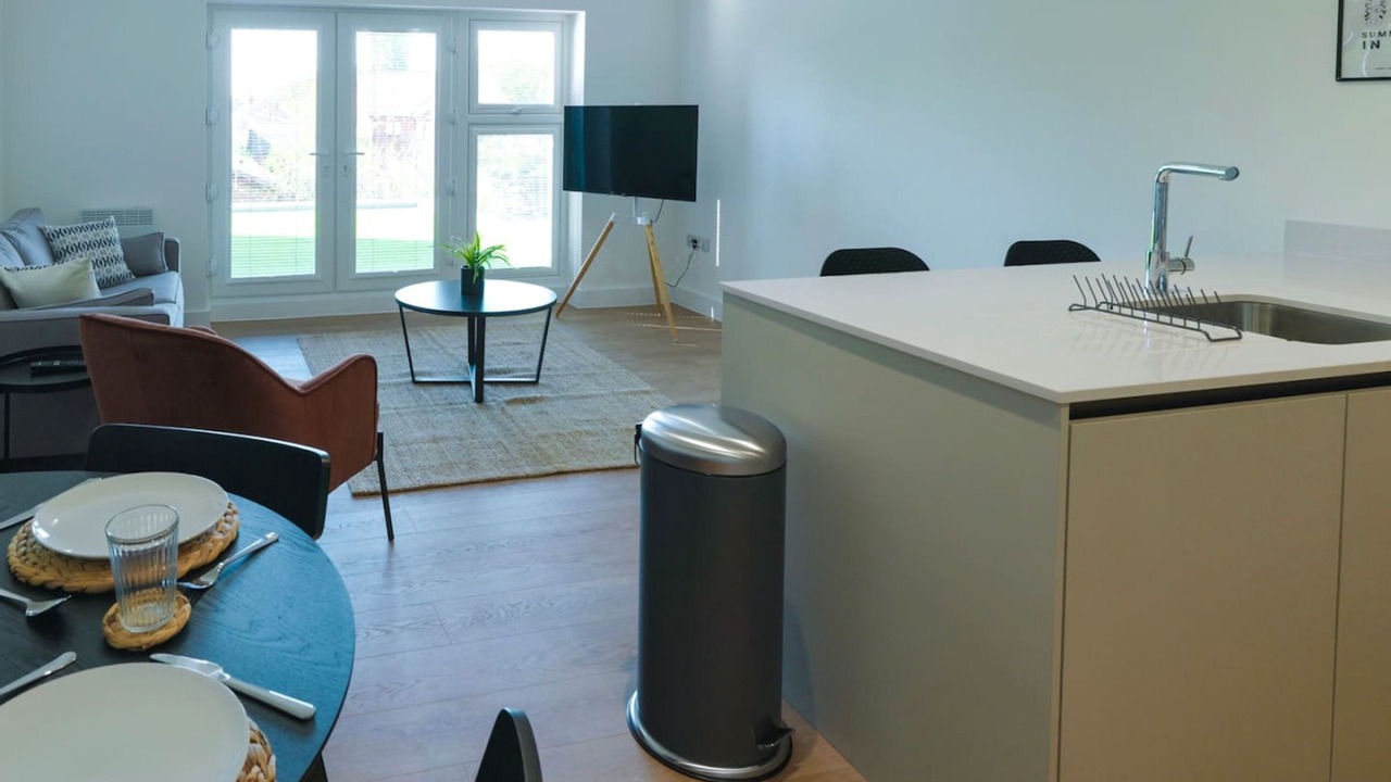 Photo of Others in Cheadle