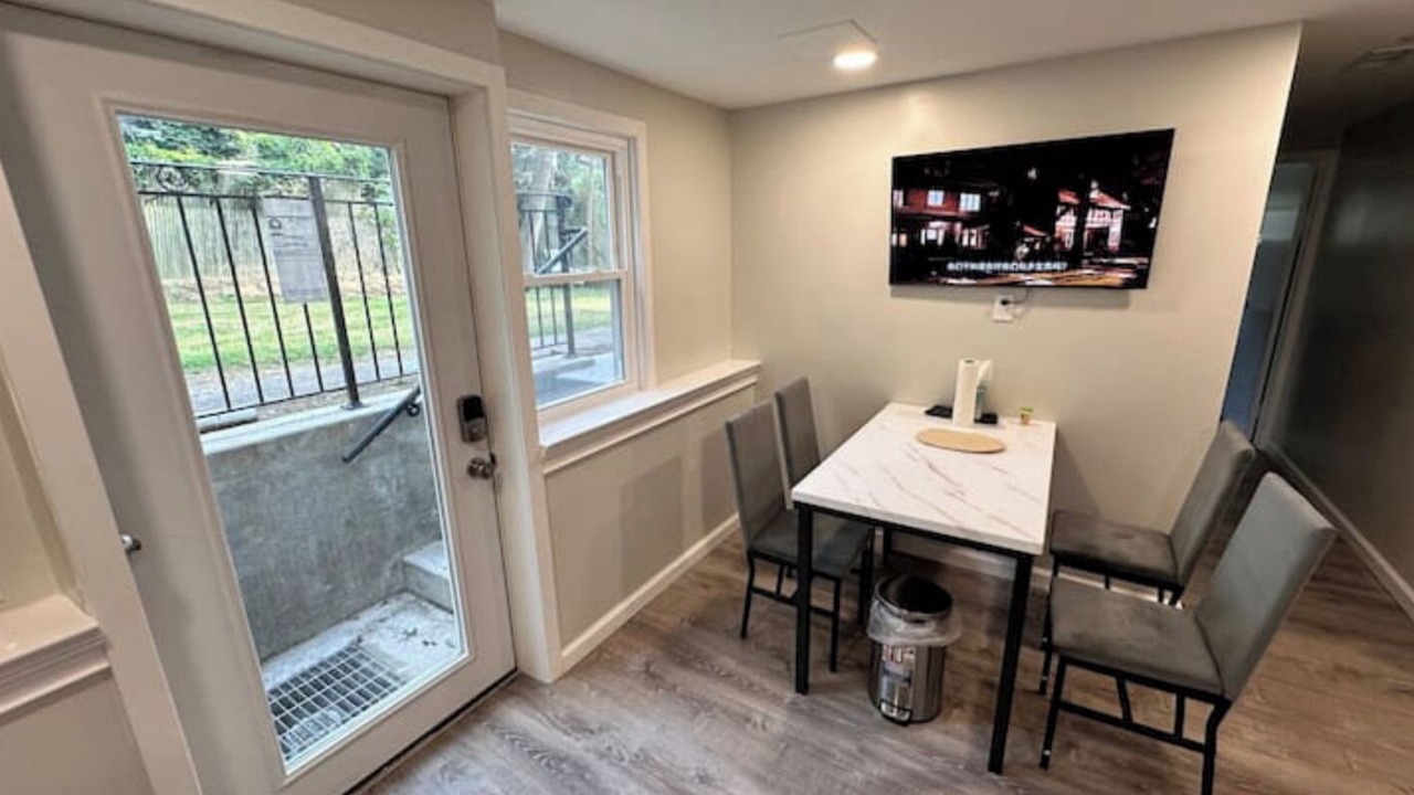 Photo of Others in Thomaston