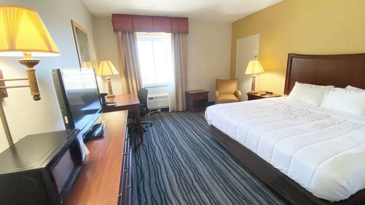 Photo of Bedroom in Owego