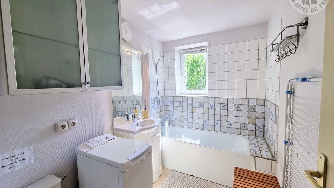 Photo of Bathroom in Cherence