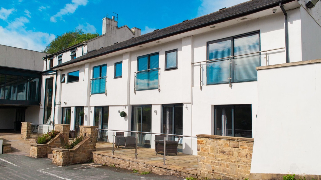 Photo of Outdoor in Rastrick