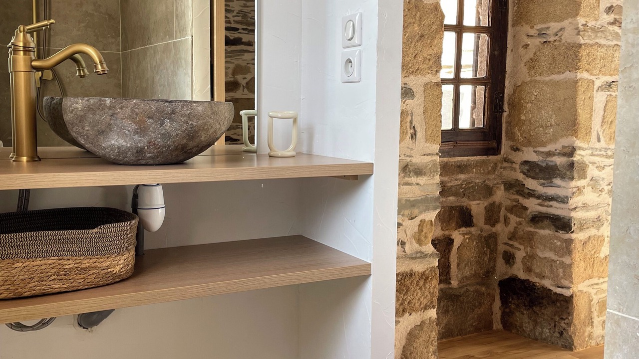 Photo of Others in Donzenac