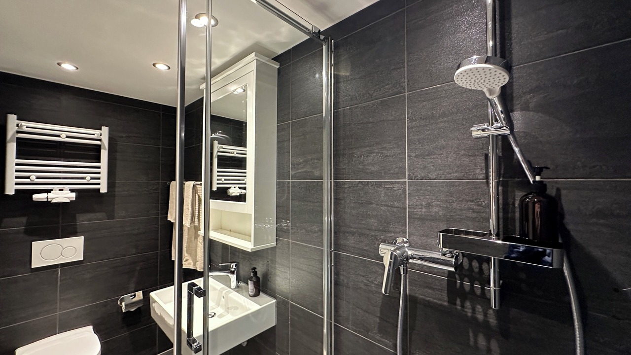 Photo of Bathroom in Oberhofen am Thunersee