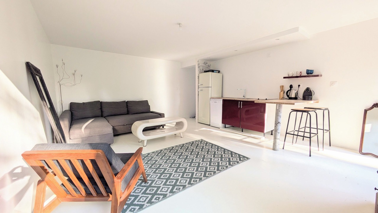 Photo of Livingroom in Vaux-le-Penil