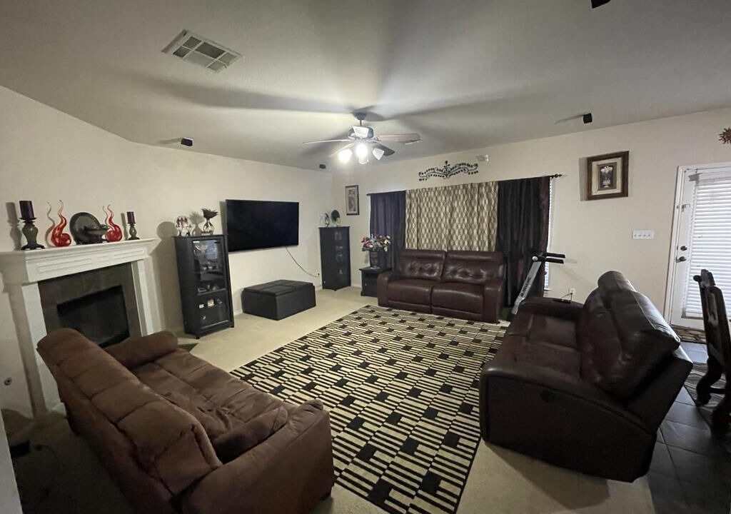Photo of Livingroom in Teravista