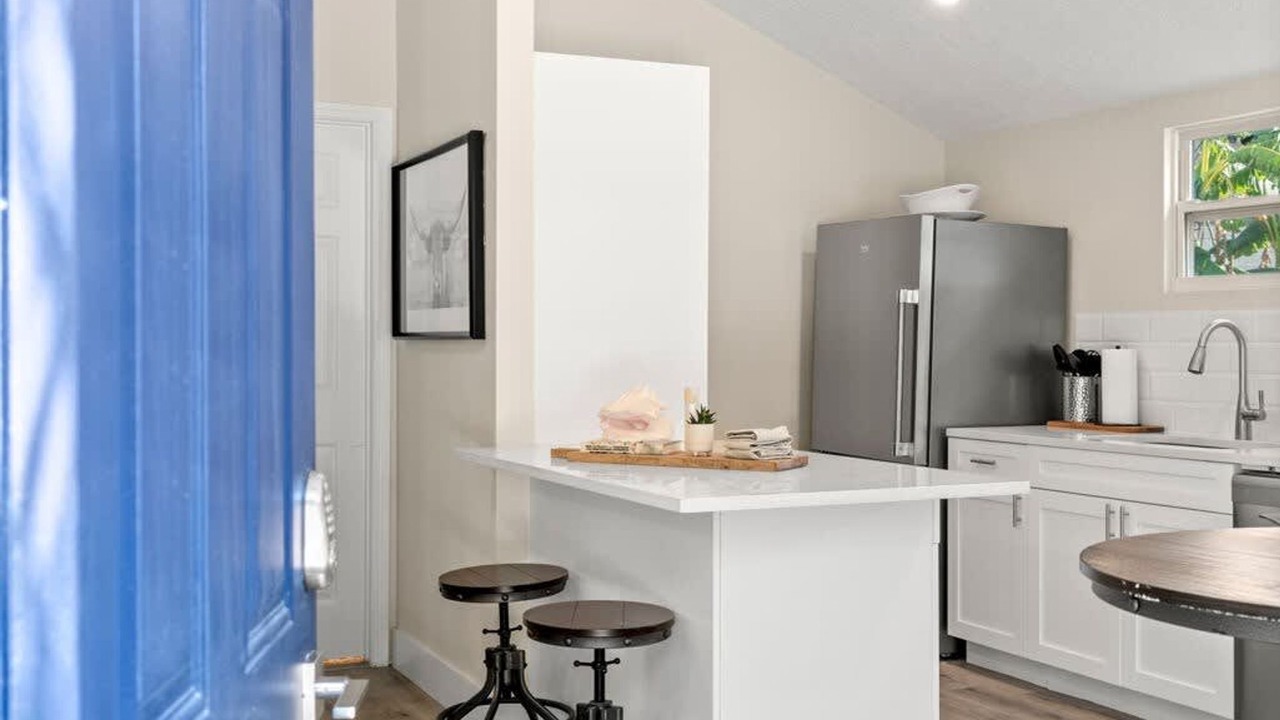 Photo of Others in Courier City - Oscawana