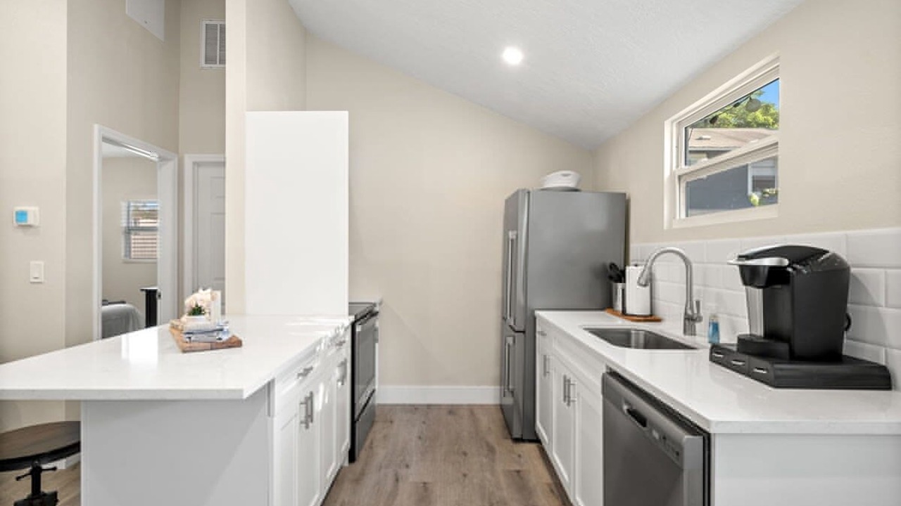 Photo of Others in Courier City - Oscawana