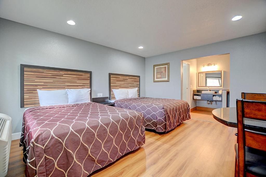 Photo of Bedroom in Colton