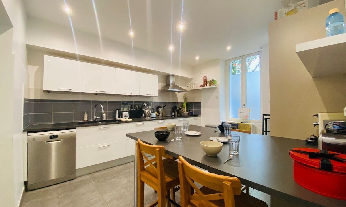 Photo of Kitchen in Saint-Serge