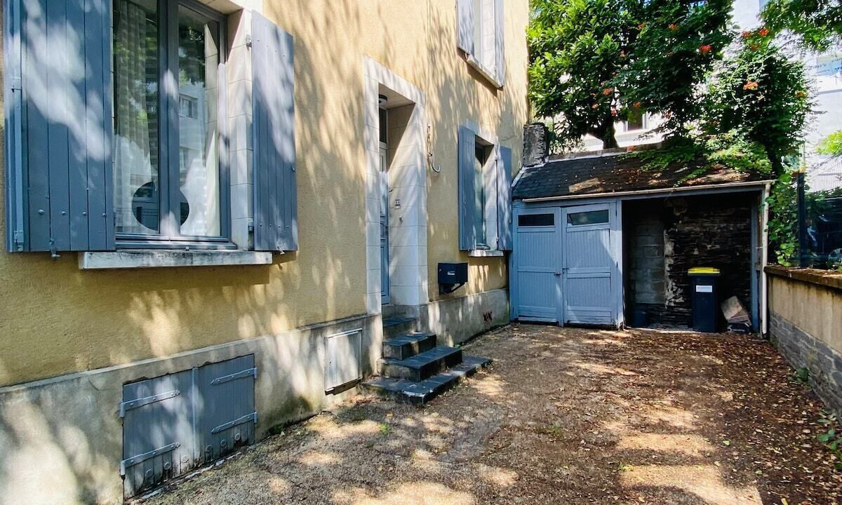 Photo of Outdoor in Saint-Serge