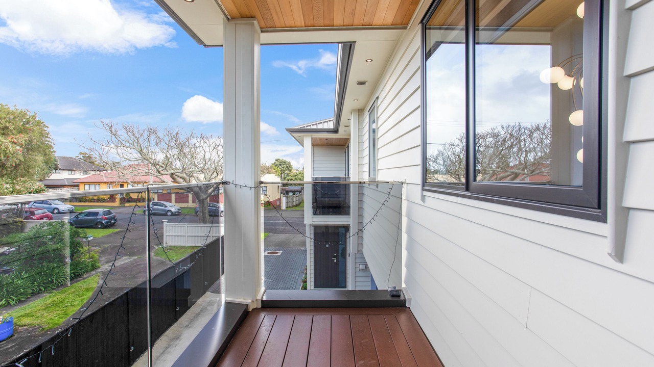 Photo of Others in Sandringham