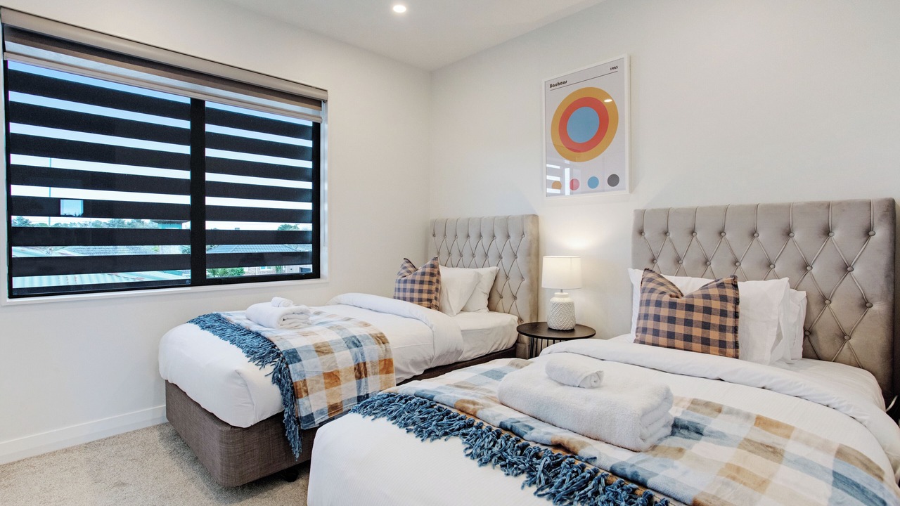 Photo of Others in Sandringham