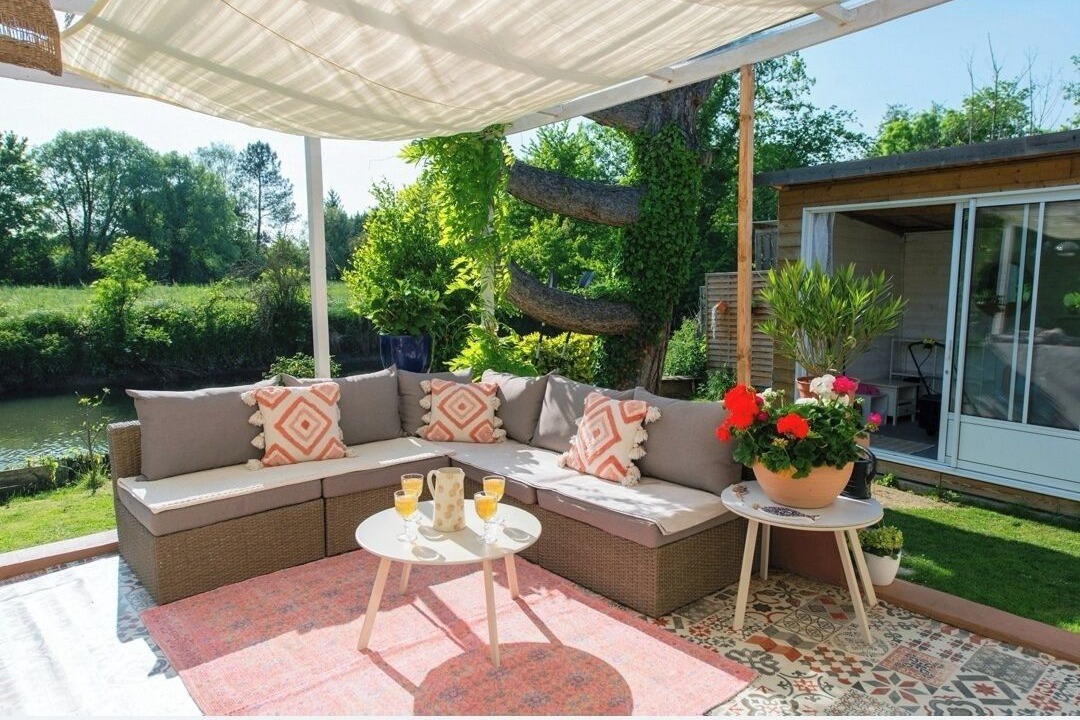 Photo of Patio Balcony in Sainte-Gemme-Moronval