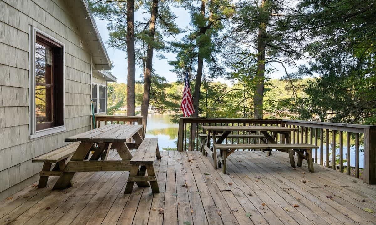 Photo of Outdoor in Big Pond